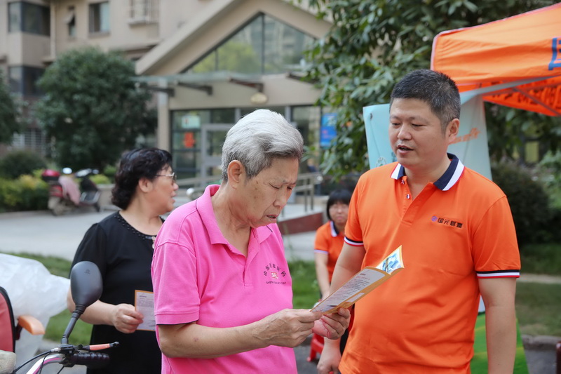 FKLE5819_调整大小.JPG